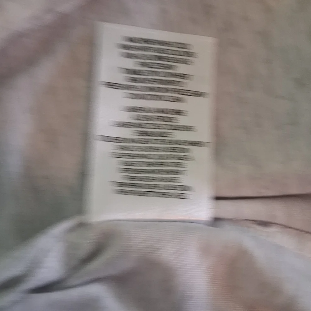 Cloudveil Light Gray Short Sleeve Tee with Feather Design 4346 - Picture 6 of 9